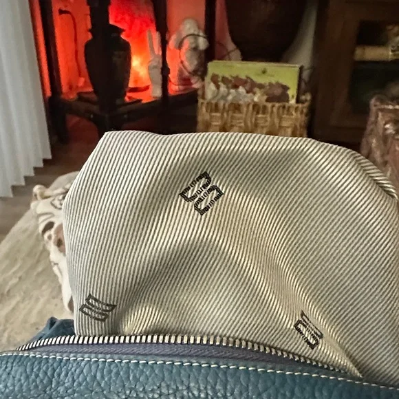 Elegant Teal Satchel Bag - Picture 11 of 13